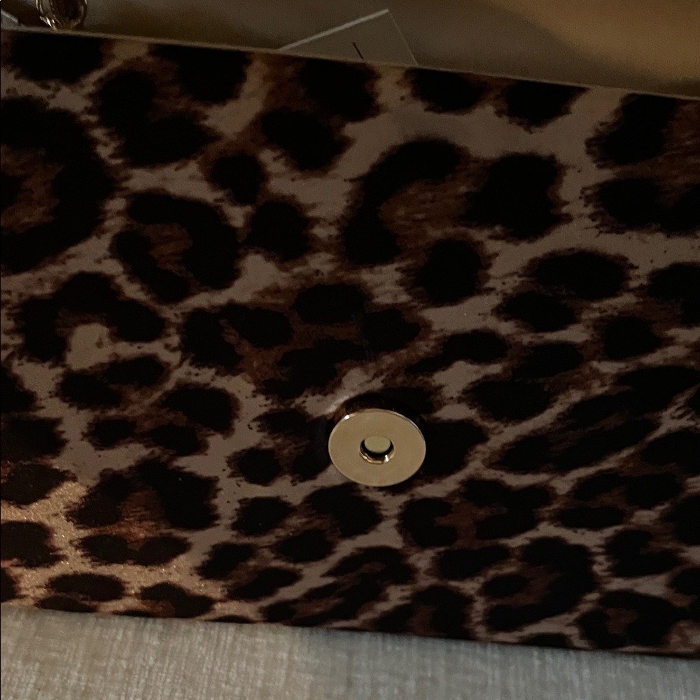 Leopard Print Clutch with Tortoiseshell Handles - Picture 7 of 11